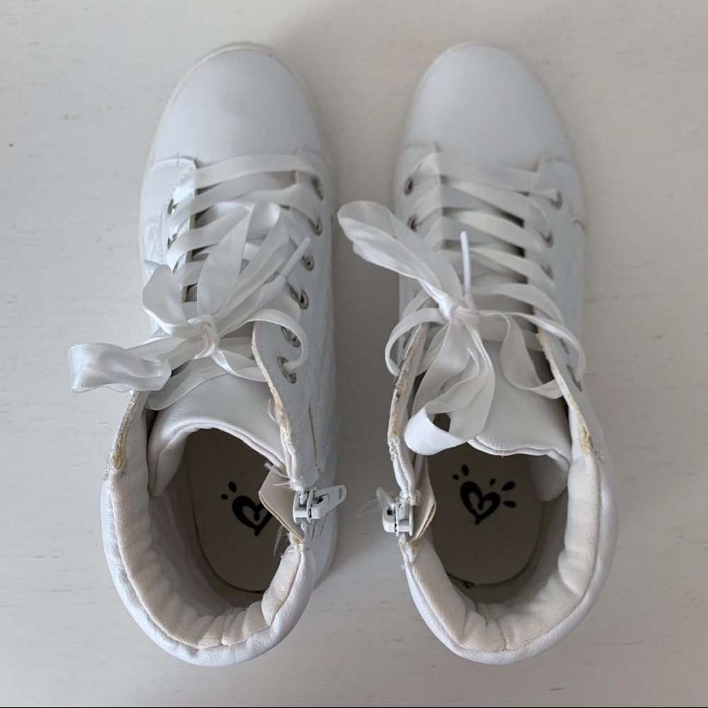 ❣️SOLD❣️NEW Girl’s Shoes - Picture 6 of 11